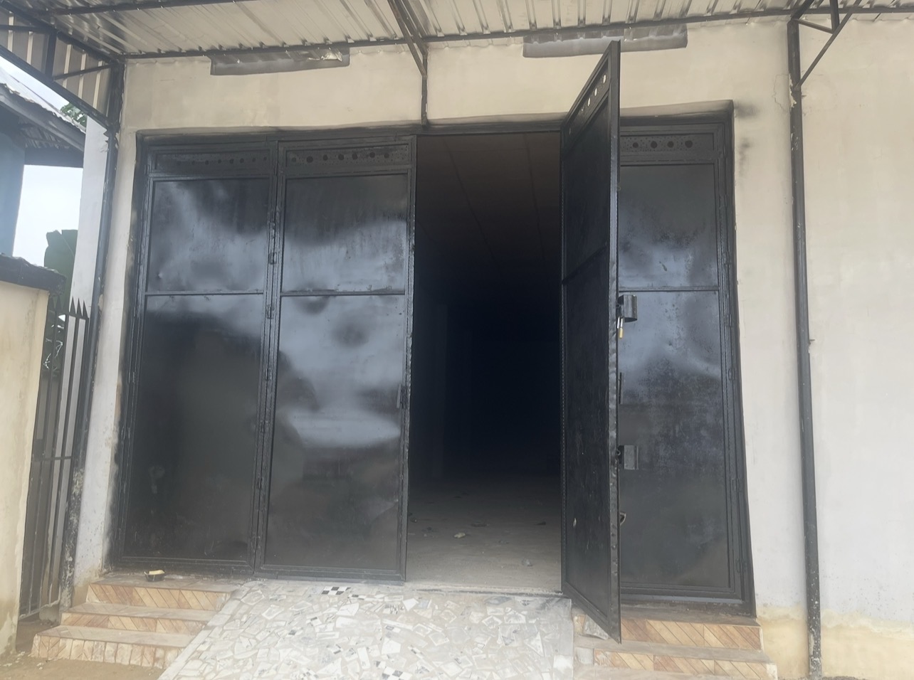 Warehouse available for lease in Owerri